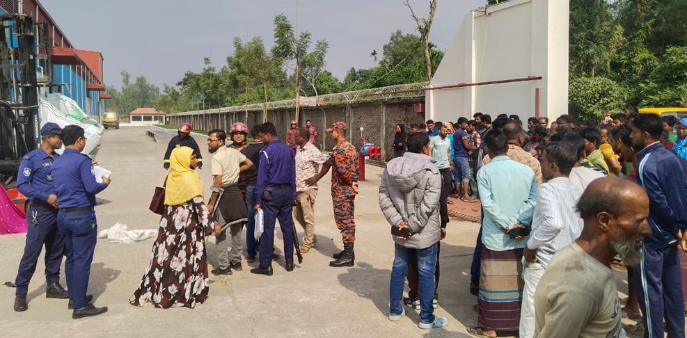 শ্রীমঙ্গলে কারখানায় ট্রলির চাপায় নারী শ্রমিকের মৃ ত্যু