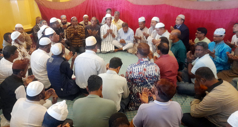 বেগম জিয়ার সুস্থতা কামনায় মহানগর তাঁতী দলের দোয়া মাহফিল