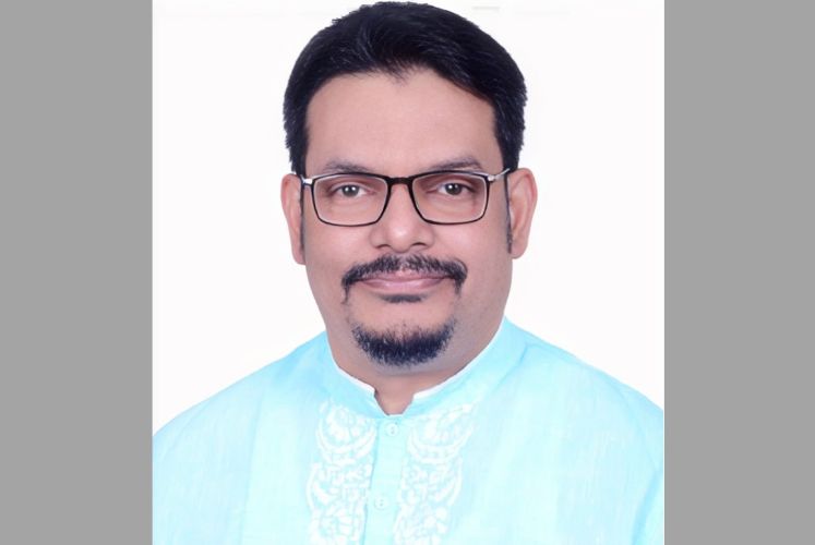 খালেদা জিয়ার সফরসঙ্গী হলেন সিলেটের ড. এনামুল হক চৌধুরী