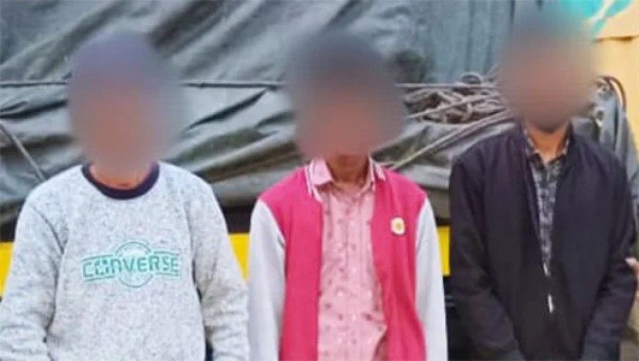 দক্ষিণ সুরমায় ভারতীয় পেঁয়াজসহ ৩ জন আটক