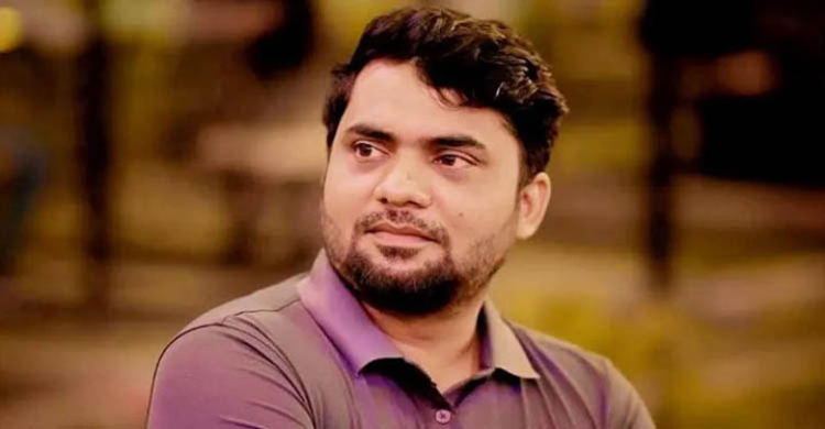 বাহুবলে ট্রাকচাপায় স্কুলশিক্ষক নি হ ত
