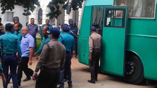 গুমের মামলায় ১০ সেনা কর্মকর্তাকে আনা হলো ট্রাইব্যুনালে