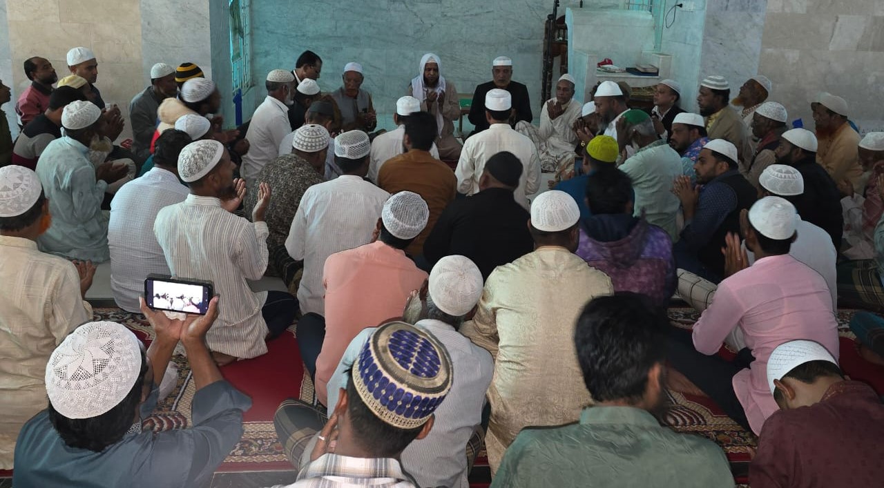 গোয়াইনঘাটে বেগম খালেদা জিয়ার সুস্থতা কামনায় দোয়া ও মিলাদ মাহফিল