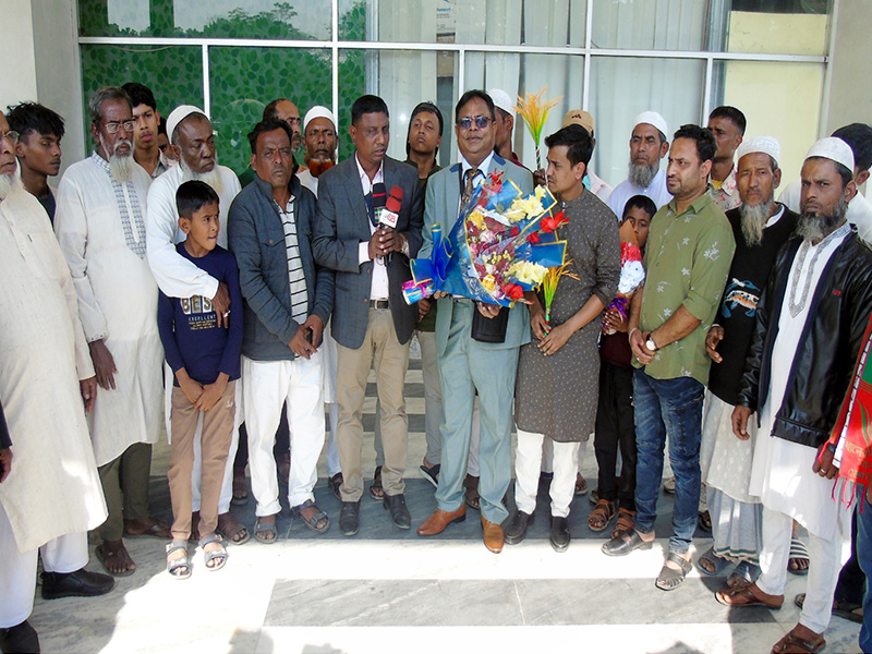 বিশ্বনাথ বিএনপি নেতা খছরুজ্জামান খছরুকে বিমানবন্দরে সংবর্ধনা প্রদান