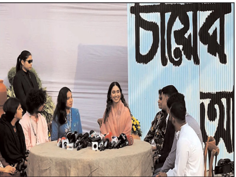 তরুণ ভোটারদের সঙ্গে জাইমা রহমানের ‘চায়ের আড্ডা’