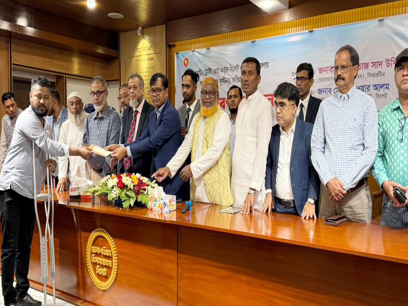অদক্ষ চালক ও অসচেতনতাই সড়ক দুর্ঘটনার মূল কারণ: বিআরটিএ চেয়ারম্যান
