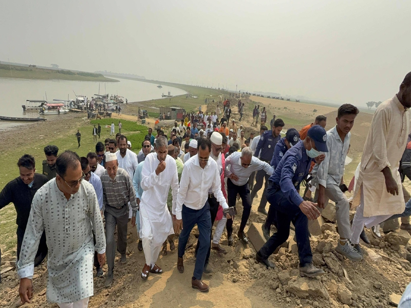 ফসলরক্ষা বাঁধ নির্মাণে দুর্নীতির বিরুদ্ধে ‘জিরো টলারেন্স’
