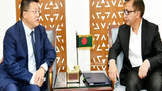 চাঁদাবাজি বন্ধে আশ্বাসে নয় কাজে বিশ্বাসী: বাণিজ্যমন্ত্রী