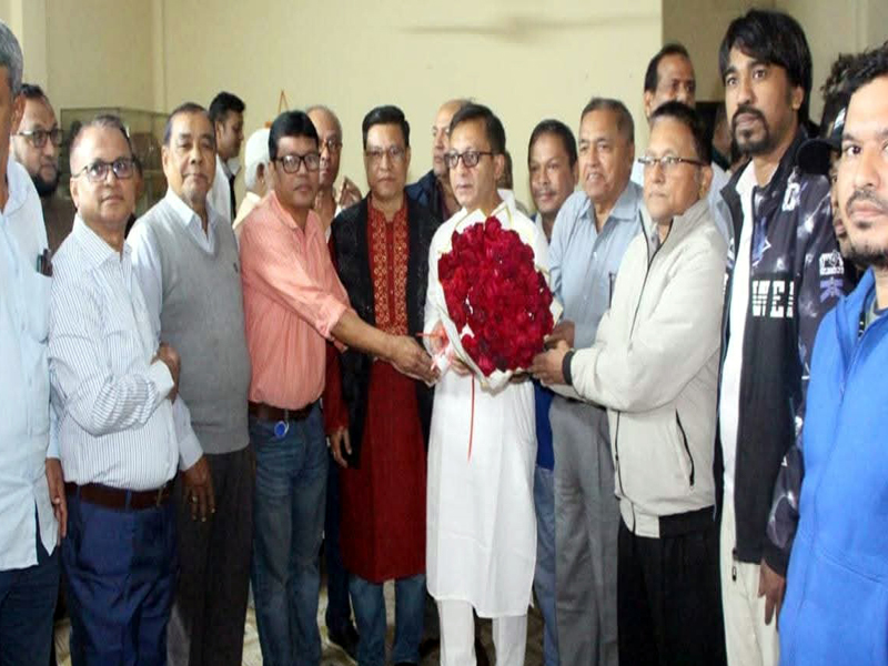 নবনির্বাচিত সংসদ সদস্য খন্দকার মুক্তাদিরের সাথে মণিপুর সমাজের সাক্ষাৎ