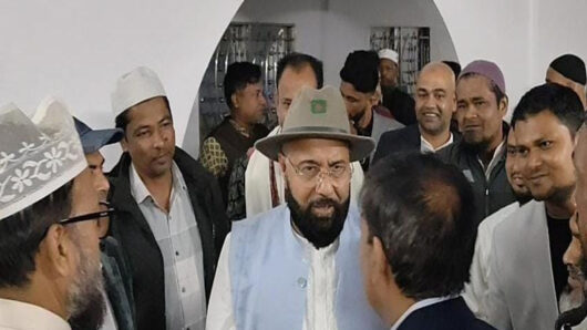 শপথ নিয়ে সিলেটে ফিরলেন এম এ মালিক: নেতাকর্মীদের ঢল
