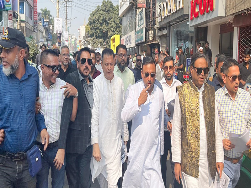 সিলেটে নির্বাচনী প্রচারণায় বিএনপির যুগ্ম মহাসচি হুমাযুন কবির  উন্নয়নের প্রতীক ধানের শীষে খন্দকার মুক্তাদিরকে ভোট দিন