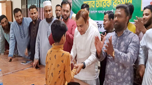 জুলাই আন্দোলনে আহত শিশুর চিকিৎসার দায়িত্ব নিলেন কয়েস লোদী, নগদ অর্থ সহায়তা প্রদান