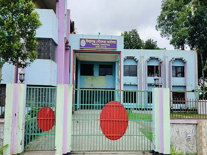 চার ইজারাদারের কাছে জকিগঞ্জ পৌরসভার পাওনা ২৫ লাখ টাকা
