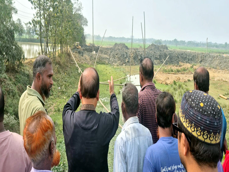 ৩৩নং ওয়ার্ডে সাবরা বিলের ৩ হাজার একর ফসলী জমি রক্ষায় এমদাদ চৌধুরীর উদ্যোগ