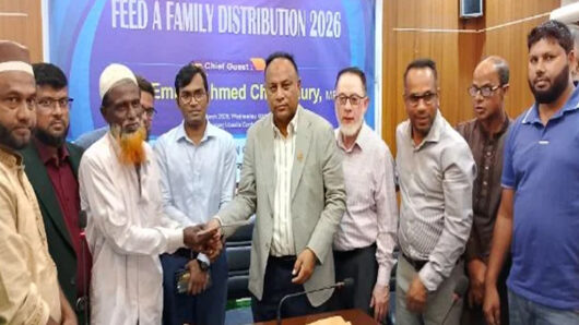 প্রবাসীরা পরিবারের পাশাপাশি অসহায় ও দুস্থদের মুখে হাসি ফুটাতে চেষ্টা করে যান: এমরান চৌধুরী