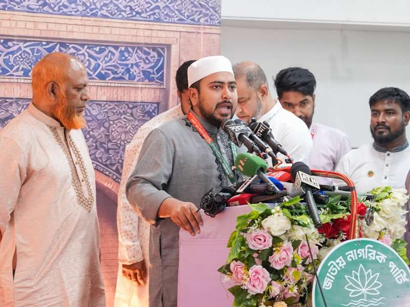 সরকারি দপ্তরে দলীয়করণ করা হচ্ছে