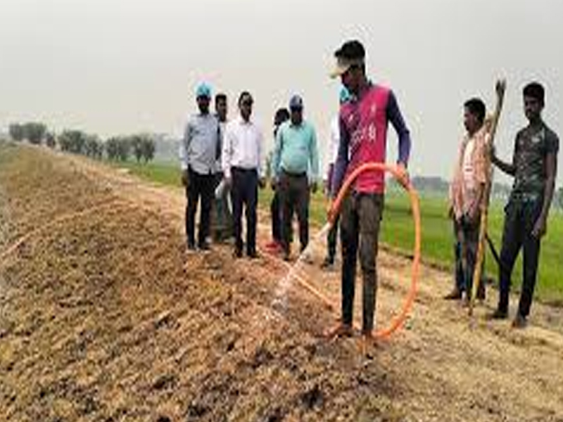 সুনামগঞ্জে ফসল রক্ষা বাঁধের কাজ ঢিলেঢালা উৎকণ্ঠায় কৃষকরা