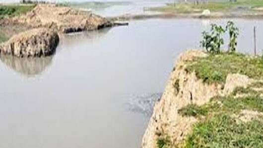 হাওর রক্ষা বাঁধে অনিয়ম-দুর্নীতির প্রতিবাদে গণসমাবেশ অনুষ্ঠিত
