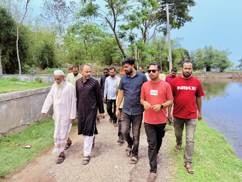 মন্ত্রীর হাত ধরে মোগলগাঁওয়ের রূপ পাল্টানোর আশ্বাস: মাঠ পর্যায়ে কাজ শুরু
