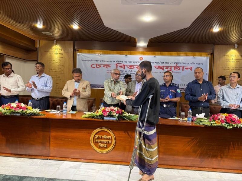 হাওরে বজ্রপাতে নিহতদের পরিবারকেও অনুদান দেওয়া হবে