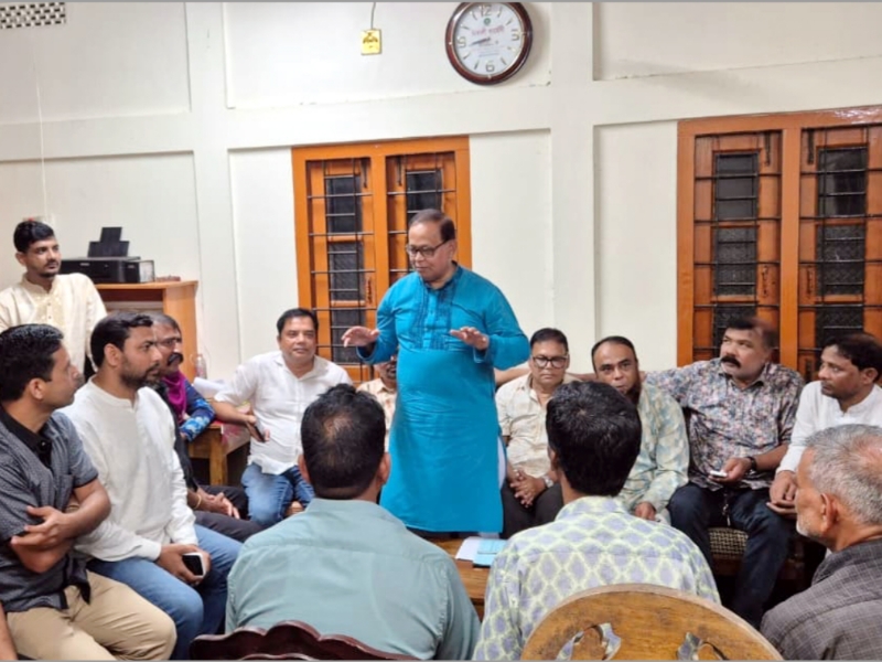 ৩২ নম্বর ওয়ার্ডের নাথপাড়ায় বিভিন্ন শ্রেণি-পেশার মানুষের সাথে মতবিনিময়