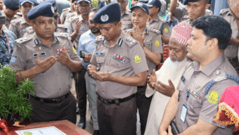 বন্দরবাজারে আধুনিক ট্রাফিক পুলিশ বক্সের উদ্বোধন করলেন এসএমপি কমিশনার
