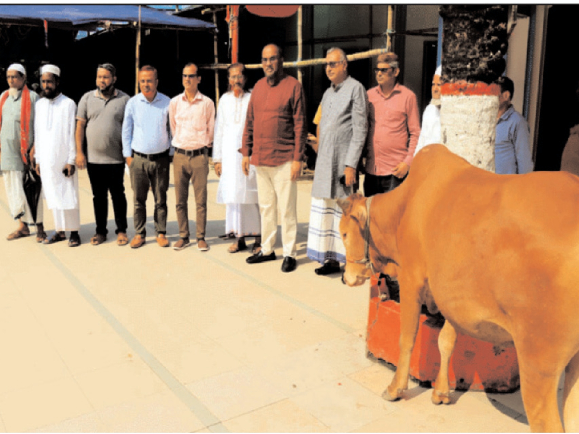শাহজালাল (রহ.) মাজারের ওরসে প্রধানমন্ত্রীর উপহার হস্তান্তর করলেন সিসিক প্রশাসক