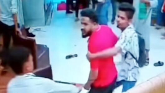 জিন্দাবাজারে সংবাদকর্মীর ওপর ‘কাচ্চি ডাইন’ স্টাফ ও সন্ত্রাসীদের বর্বর হামলা: আটক ২