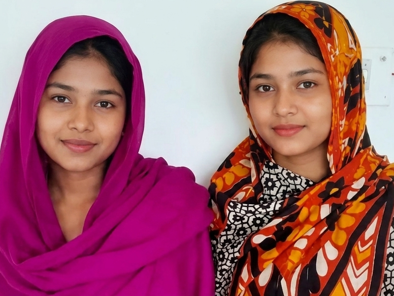 সিলেটে তরুণীকে ছুরিকাঘাতের ভয় দেখিয়ে ছিনতাই: দুই নারী গ্রেপ্তার