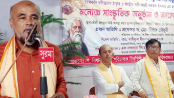 বিশ্ব কবি রবীন্দ্রনাথ ঠাকুর ও জাতীয় কবি কাজী নজরুল ইসলাম