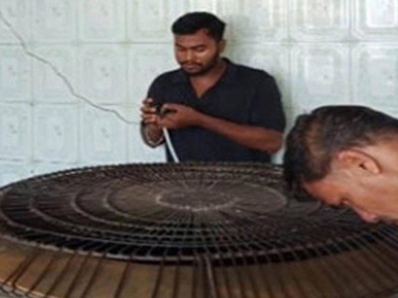 সিসি ক্যামেরায় নজরদারিতে শাহজালাল (রহ.) মাজারের দানবাক্স