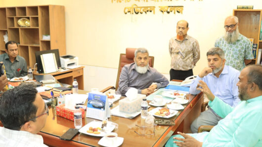 ওসমানী মেডিকেল কলেজ পরিদর্শনে কাইয়ুম চৌধুরী ‘পরিচ্ছন্ন ও আধুনিক ক্যাম্পাস গঠনে প্রয়োজন সমন্বিত উদ্যোগ’