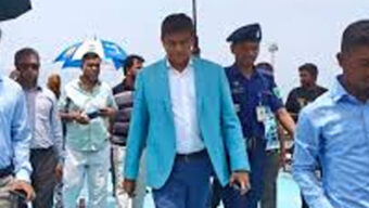 ধলাই নদীর ভাঙন এলাকা পরিদর্শনে প্রতিমন্ত্রী ফরহাদ হোসেন