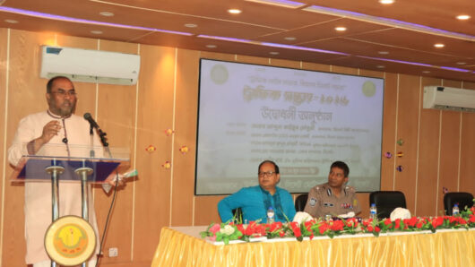 ট্রাফিক সপ্তাহের উদ্বোধন অনুষ্ঠানে সিসিক প্রশাসক অপরাধ দমনে আধুনিক প্রযুক্তিনির্ভর প্রকল্প নিচ্ছে সিসিক