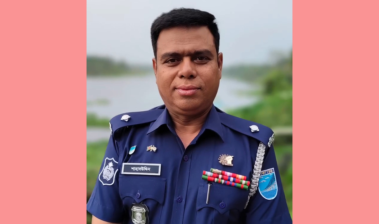 ট্রাফিক পুলিশের টিআই অ্যাডমিনের বিরুদ্ধে: চেকপোস্টে ভয়ভীতি দেখিয়ে লাখ লাখ টাকা আদায়ের অভিযোগ