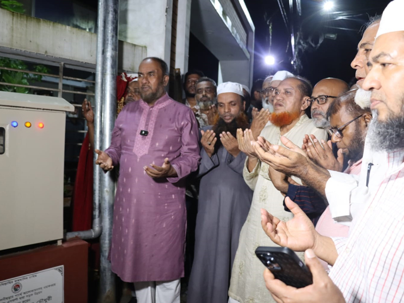 সাগরদিঘিরপাড় ওয়াকওয়ে, সড়ক ও বিদ্যুৎবাতি উদ্বোধনকালে সিসিক প্রশাসক