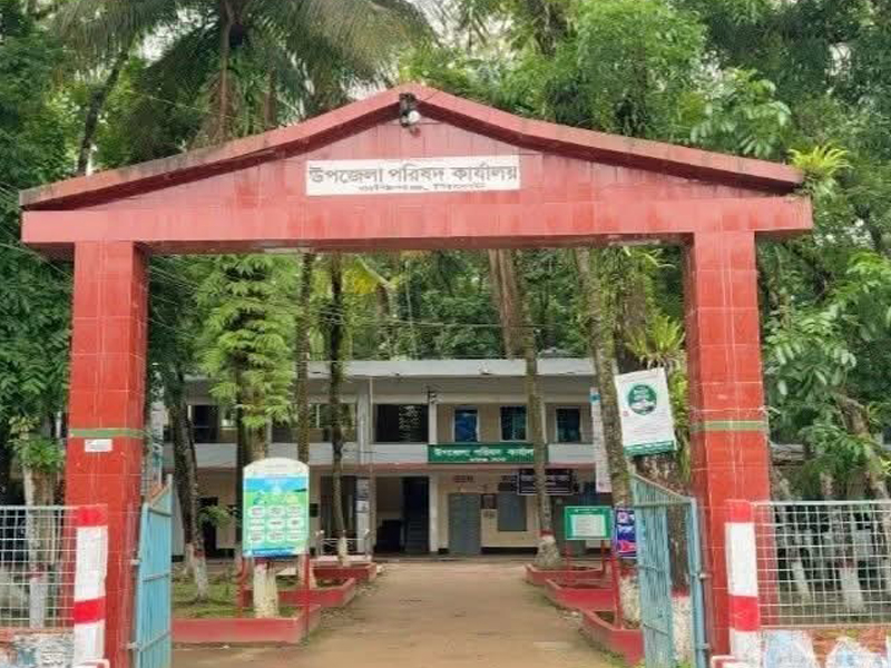 জকিগঞ্জে পরিদর্শন কক্ষ নির্মাণে জট, কক্ষ নিয়ে প্রশাসন-শিক্ষা বিভাগের মতভেদ