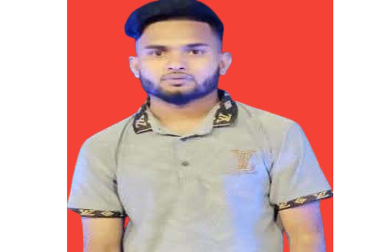 বিএনপির নাম ভাঙিয়ে কোটি টাকার রাজস্ব ফাঁকি: জিন্দাবাজার-হকার্স মার্কেটে কামরানের চোরাই নেটওয়ার্ক