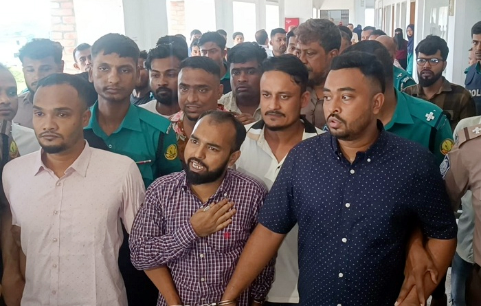 এমসি কলেজে ধর্ষণ: সাইফুরের মৃত্যুদন্ড, ৩ জনের যাবজ্জীবন, ৪ জন খালাস