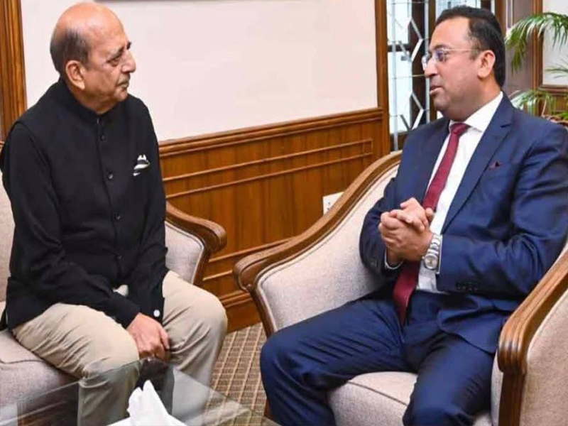 পররাষ্ট্র উপদেষ্টা হুমায়ুন কবিরের সঙ্গে ভারতীয় হাইকমিশনারের সাক্ষাৎ