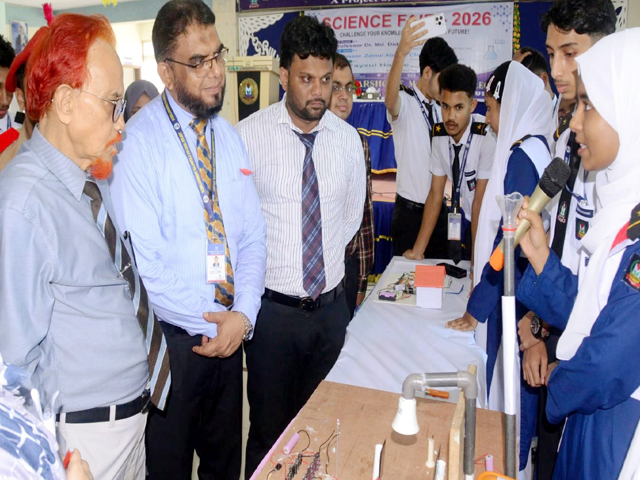 স্কলার্সহোম মেজরটিলা কলেজে বিজ্ঞান ও প্রযুক্তির নানা প্রকল্প প্রদর্শন