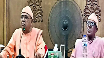 আত্ম অহংকার পরিহার করে ঠাকুর শ্রীরামকৃষ্ণের ‘কথামৃত’র আলোকে জীবন গঠন করতে হবে : শ্রীমৎস্বামী পূর্ণাত্মানন্দজী মহারাজ