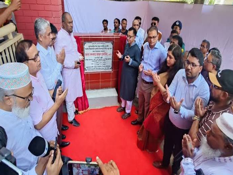 সরকারি কিন্ডারগার্টেন প্রাথমিক বিদ্যালয়ের নবনির্মিত ভবনের উদ্বোধন খন্দকার মুক্তাদির