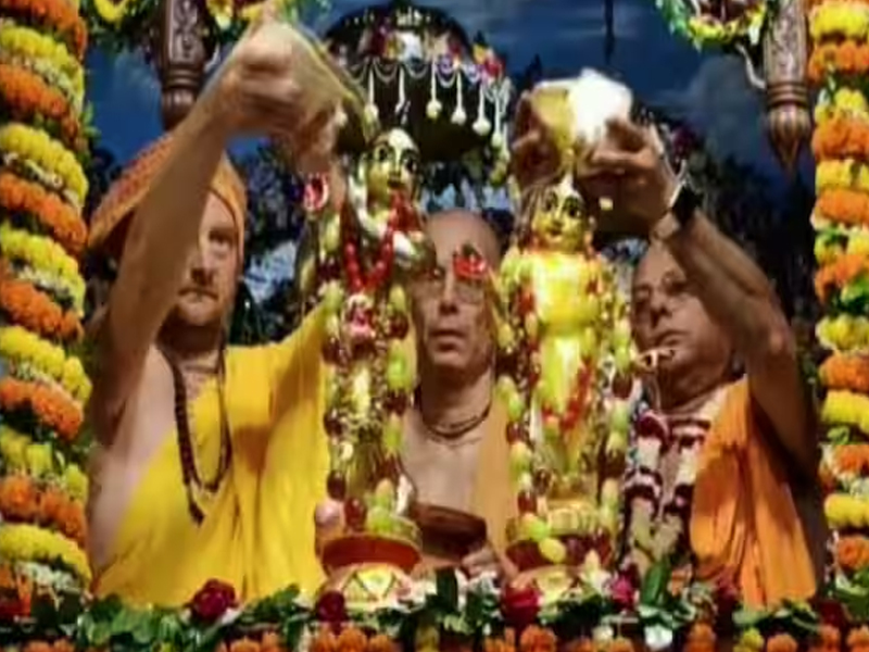 আজ রাধাষ্টমী ইসকন সিলেটে দিনব্যাপী আয়োজন