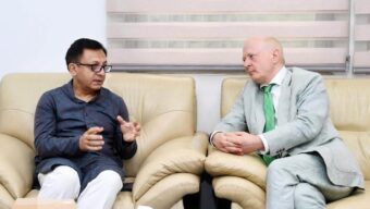 খন্দকার মুক্তাদিরের সঙ্গে জার্মান রাষ্ট্রদূতের বৈঠক চামড়া, জাহাজ নির্মাণ ও হালকা প্রকৌশলে জার্মান বিনিয়োগ চায় বাংলাদেশ
