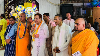 ইসকন সিলেটের আলোচনা সভায় সিউক চেয়ারম্যান কয়েস লোদী ‘স্ব স্ব ধর্ম পালনে কোনো বাধা নেই, এটিই বাংলাদেশ’