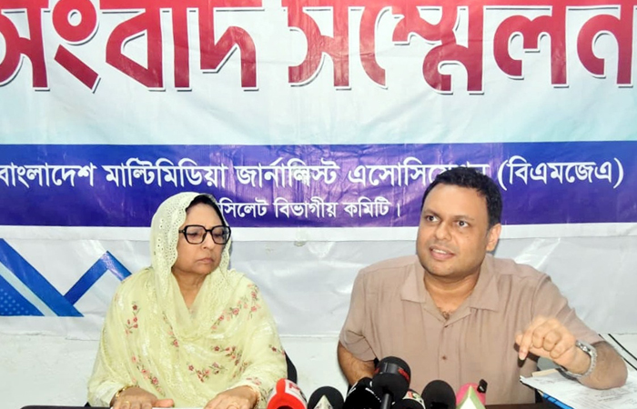 পাল্টা সংবাদ সম্মেলন ‘মায়ের অধিকার ও হাইকোর্টের স্থগিতাদেশ অমান্য করে অপপ্রচার চালানো হচ্ছে’