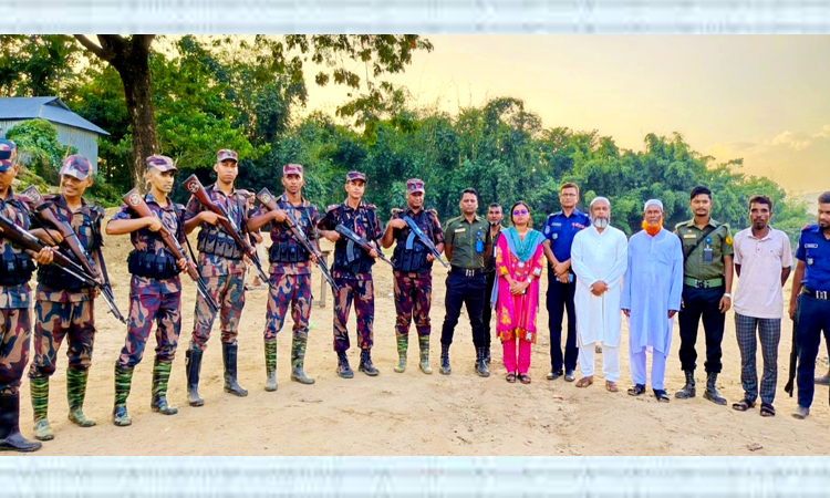 জৈন্তাপুরে অবৈধ বালু উত্তোলন বিরোধী অভিযান, ধ্বংস ৭৩ বারকি নৌকা