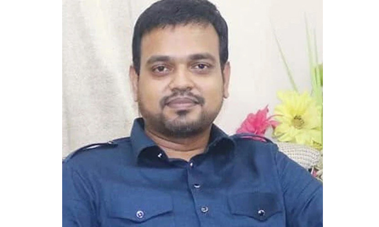 প্রায় ৩ কোটি টাকার অবৈধ সম্পদ অর্জন সাবেক মেয়র আনোয়ারুজ্জামানের এপিএস শহীদের বিরুদ্ধে দুদকের মামলা