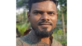 কাউন্টারে টিকিট নেই:  ডাবিং করে কালোবাজারি করছে কুলাউড়ার নাছির সিন্ডিকেট